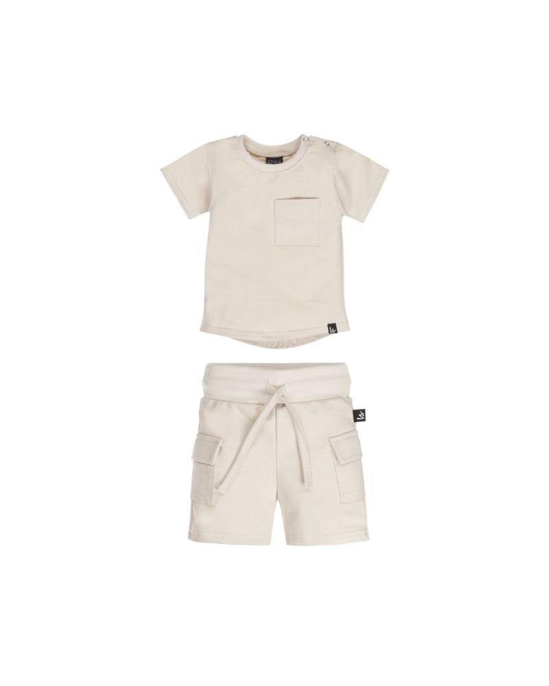 Outfit summer cargo sand